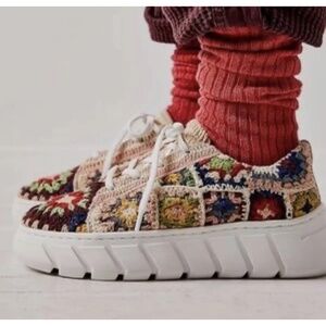 NEW 38/8 $138 Free People Catch Me If You Can Crochet Sneakers Shoes Low Tops